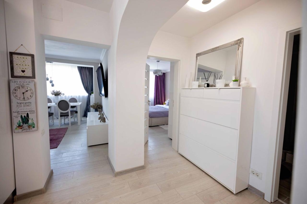 Joyful Apartment Timişoara Extérieur photo
